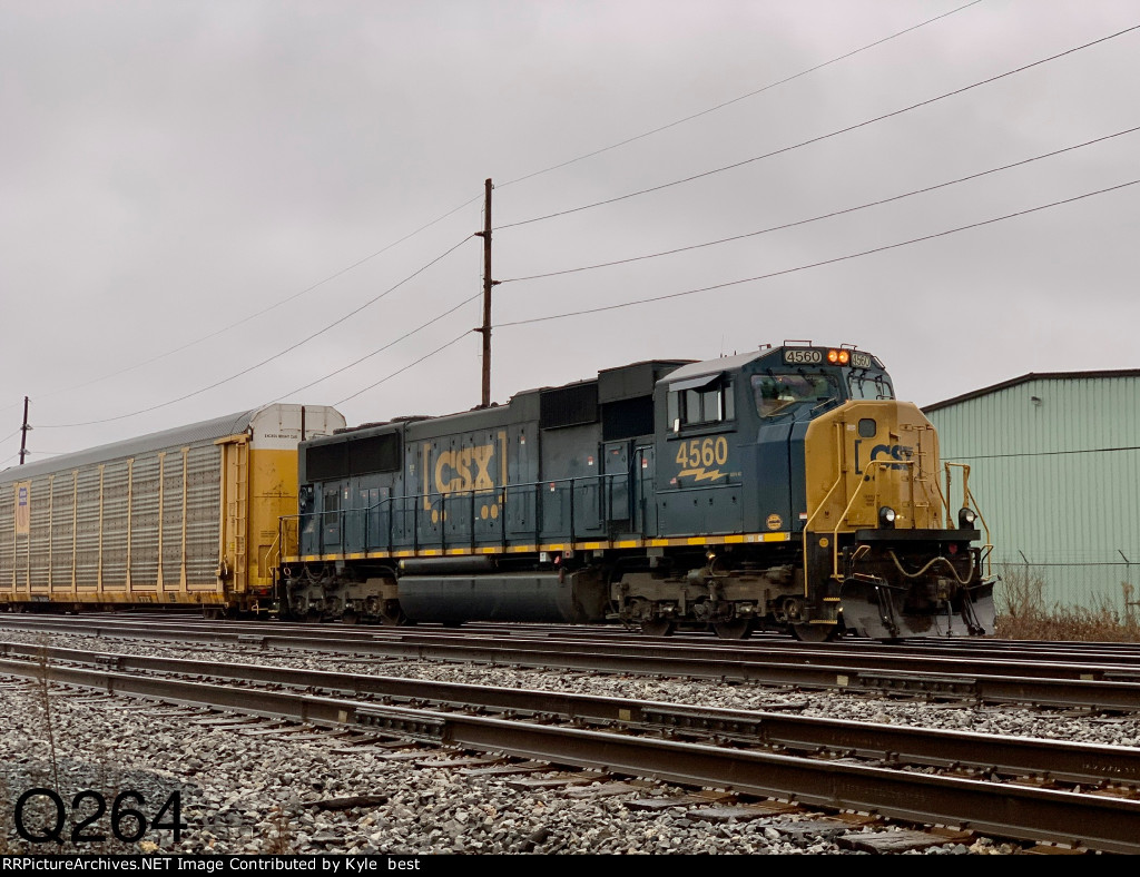 CSX 4560 on Q264